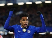 包含英超最新积分战报：两大豪门意外翻车，阿森纳扩大优势的词条