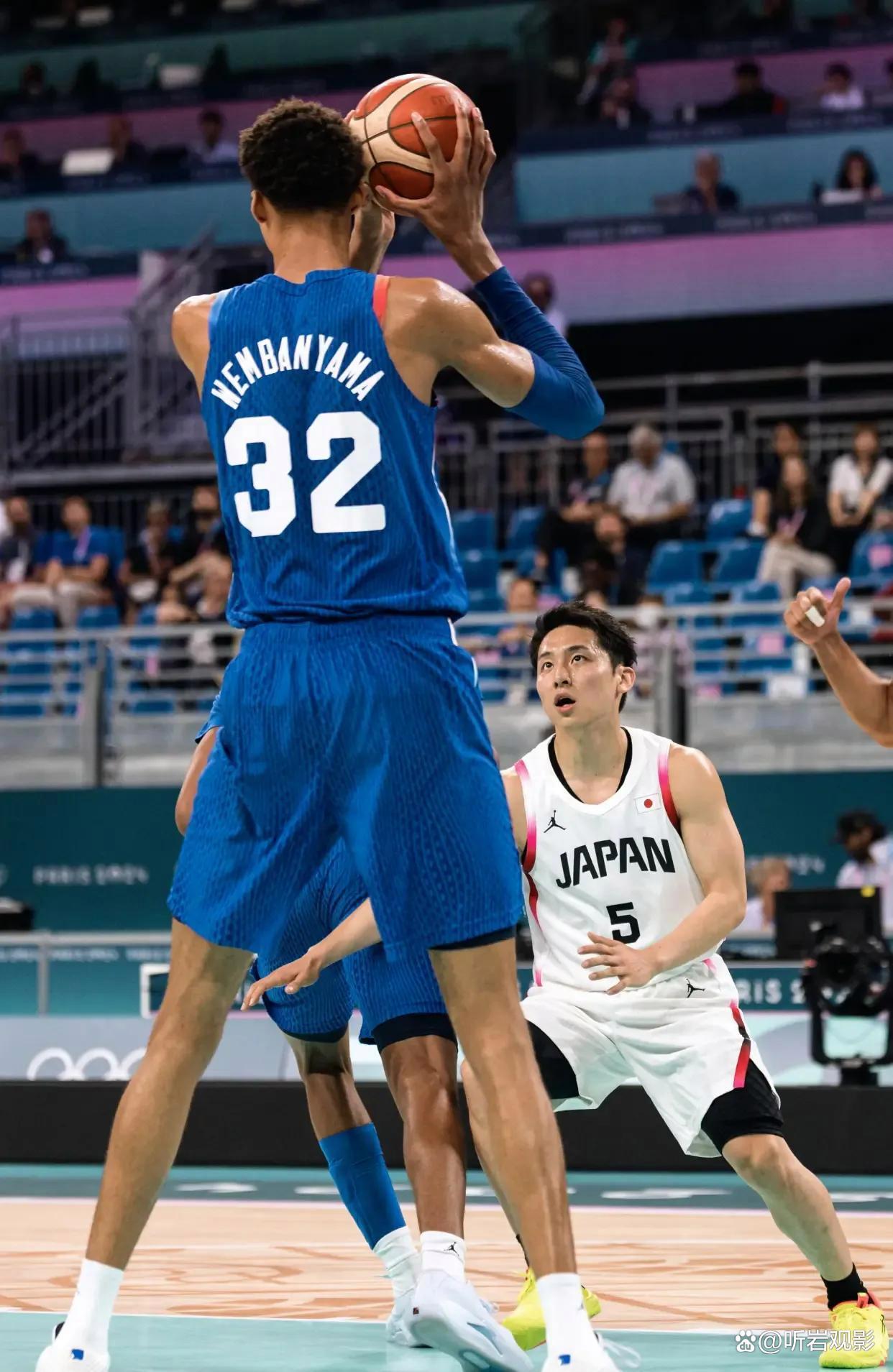 包含渡边和比江岛慎缺席亚洲杯河村勇辉首选NBA机会的词条