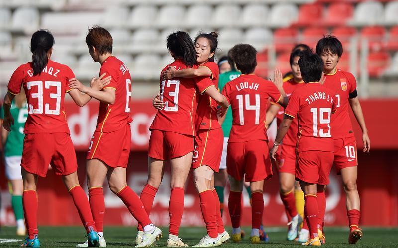 常德女足拼尽全力!决胜赛场掀起热潮